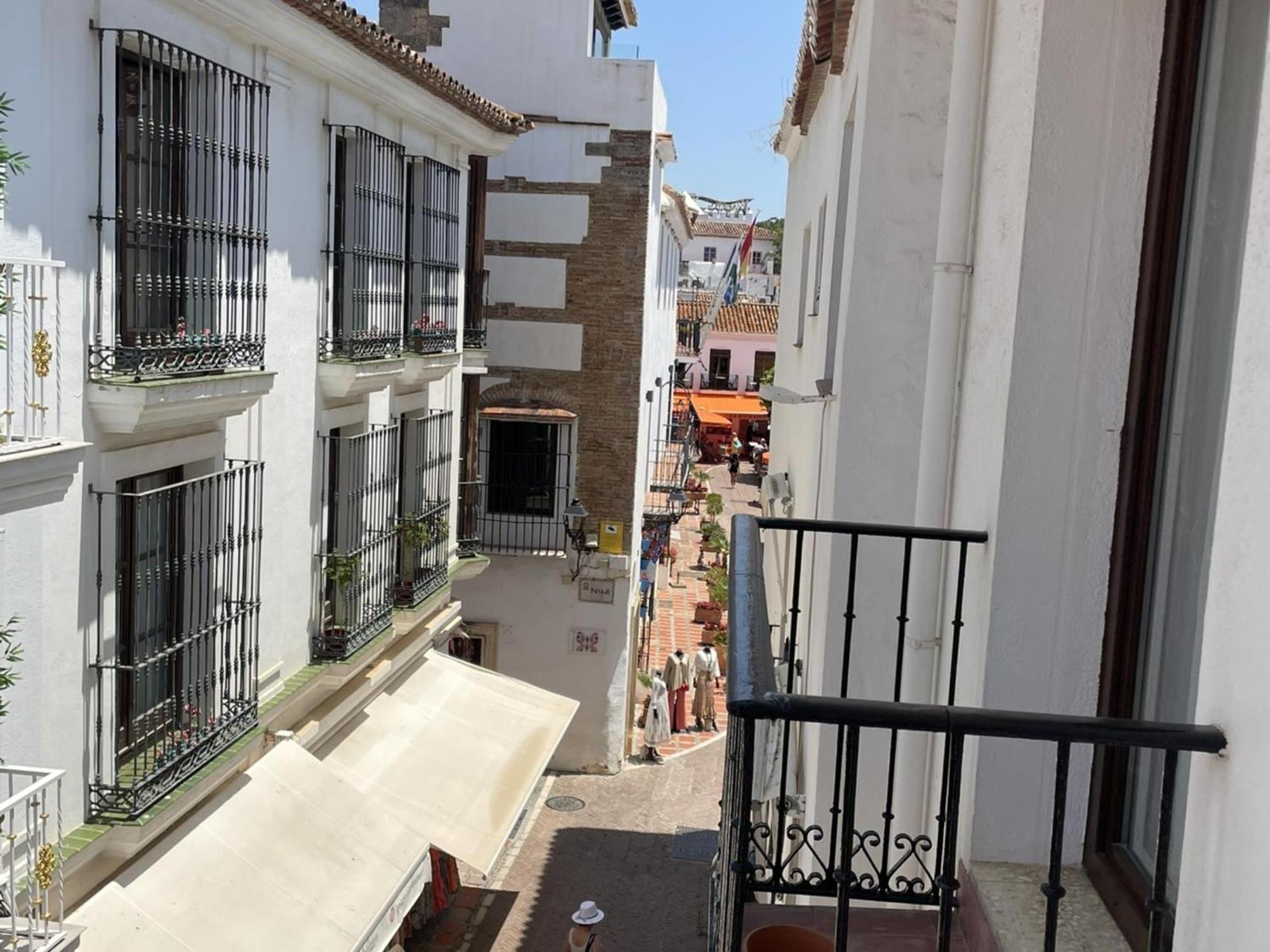 Apartment Plaza De Naranjos Marbella